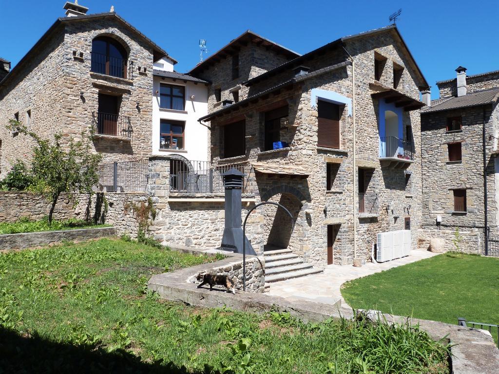 Casa Dieste Apartamentos Turisticos En Boltaña Extérieur photo